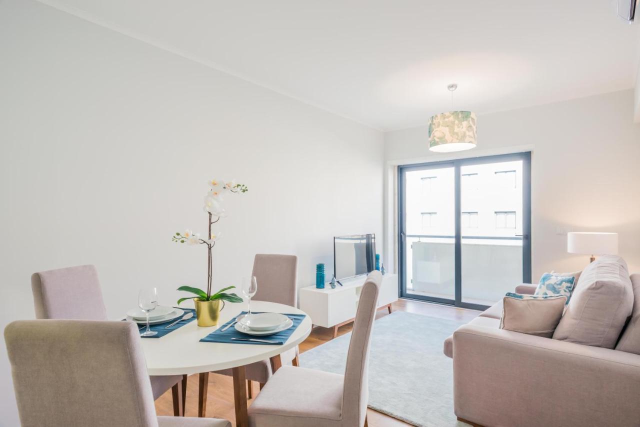 Superior One-Bedroom Apartment