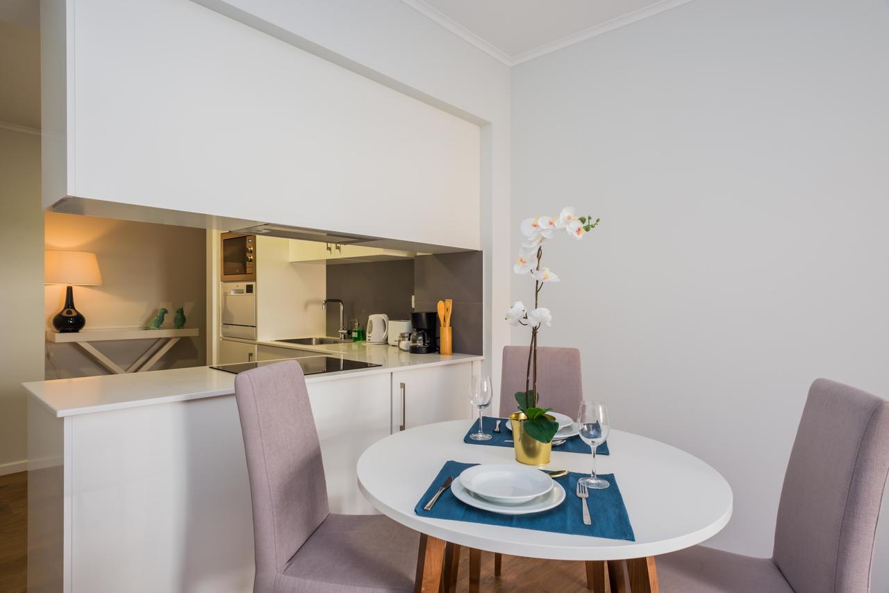 Superior One-Bedroom Apartment